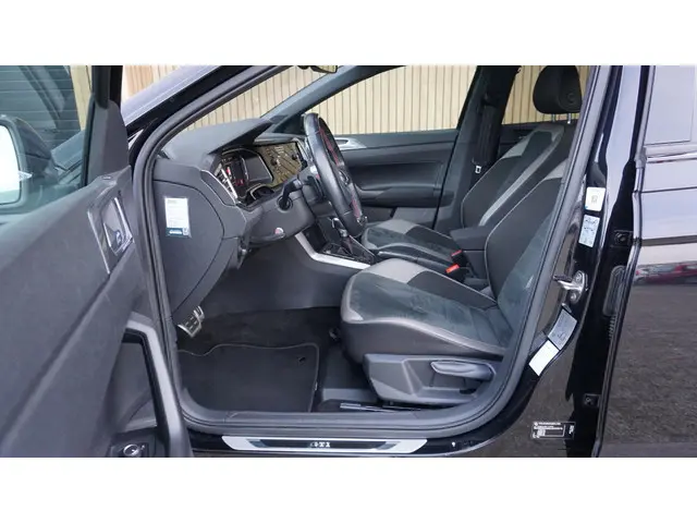 Volkswagen Polo GTI 2.0 TSI 200PK 5DRS DSG 2020 Benzine 7