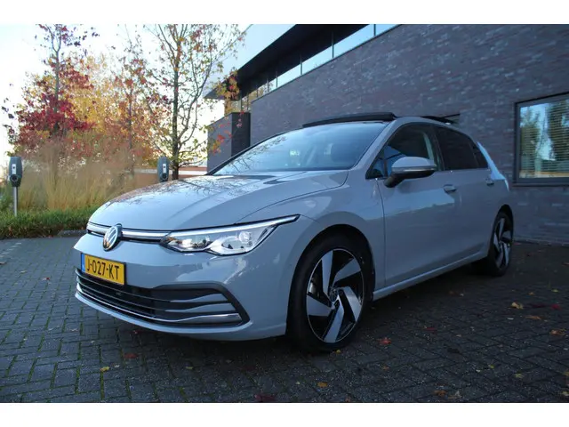 Volkswagen Golf 1.5 eTSI Style 2020 Hybride Benzine 10