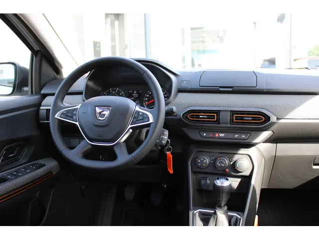 Dacia Sandero Stepway TCe 90 Essential 2022 Benzine 7