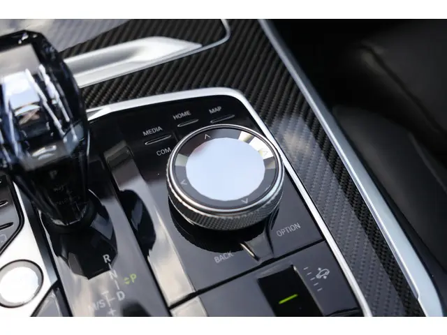 BMW X5 xDrive45e High Executive 2021 Hybride Benzine 69