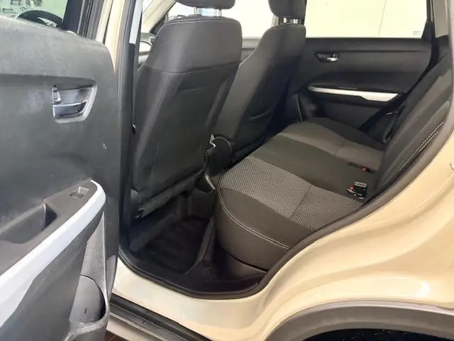 Suzuki Vitara 1.6 Exclusive 2019 Benzine 14