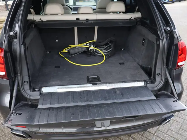 BMW X5 xDrive40e High Executive 2015 Hybride Benzine 24