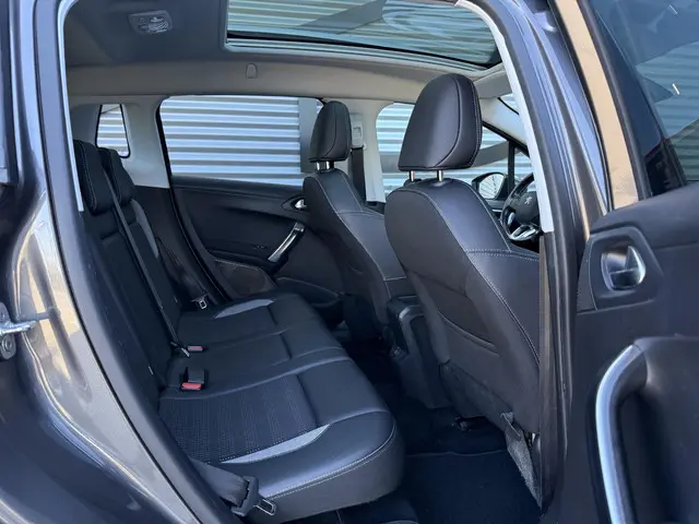 Peugeot 2008 1.2 PureTech Allure 2016 Benzine 13