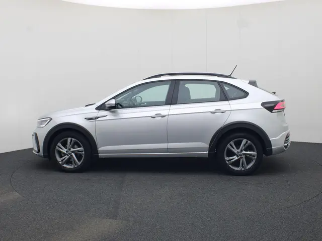 Volkswagen Taigo 1.0TSI/110PK R-Line DSG 2022 Benzine 28