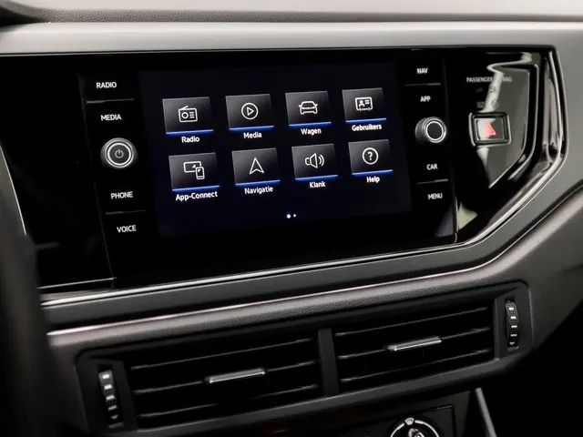 Volkswagen Taigo 1.0 TSI R-Line Sport 2023 Benzine 29