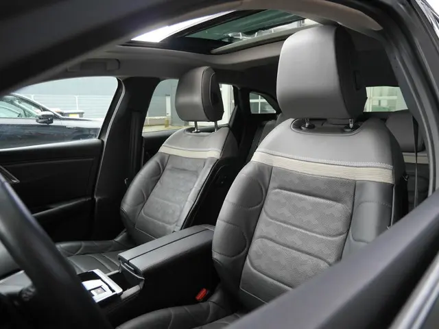 Citroën C5 X 1.6 180PK PureTech Shine 2022 Benzine 11