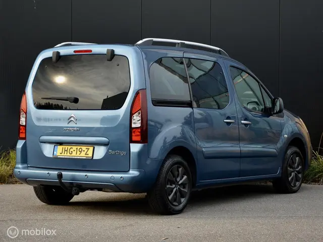 Citroën Berlingo combi 1.2 PureTech Feel 2016 Benzine 3