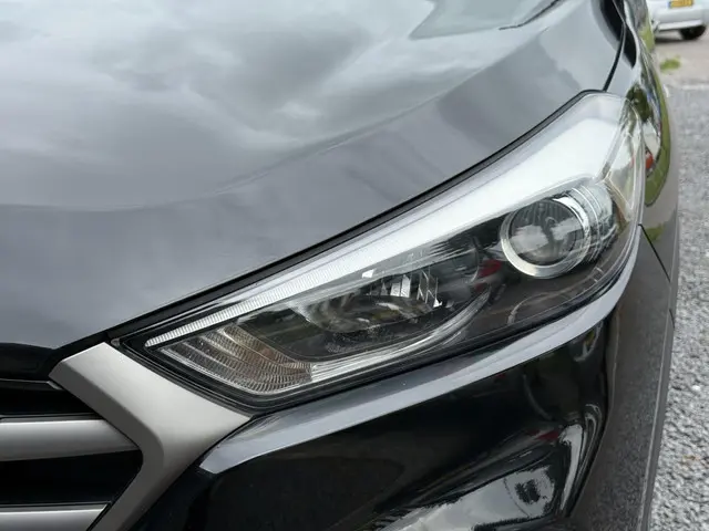 Hyundai Tucson 1.6 GDi Premium 2016 Benzine 29