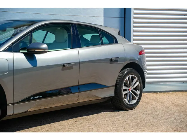 Jaguar I-PACE EV400 SE 90 kWh 2018 Elektrisch 31