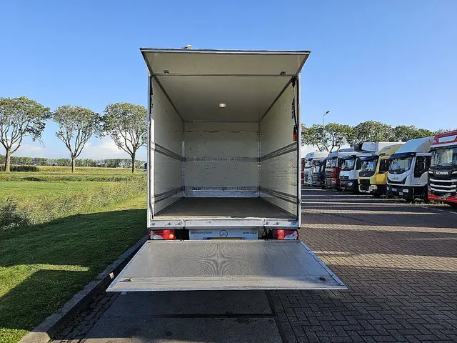 Mercedes-Benz Sprinter 516 2020 Diesel 13