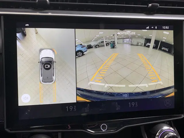 Lynk & Co 01 1.5 2024 Hybride Benzine 11