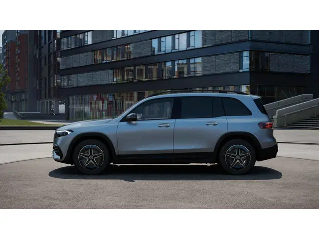Mercedes-Benz EQB 250+ AMG Line LIMITED 2025 Elektrisch 9