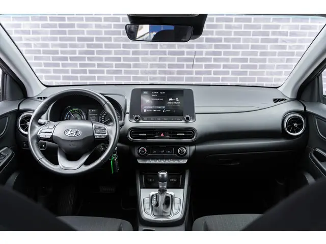 Hyundai Kona 1.6 GDI HEV Comfort 2023 Hybride Benzine 21
