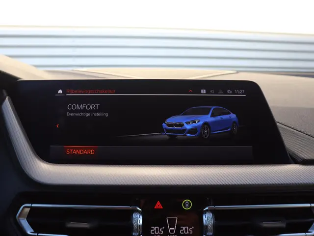 BMW 2 Serie Gran Coupé 220i 2023 Benzine 30