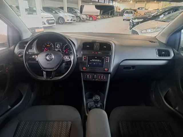 Volkswagen Polo 1.2 Easyline 2014 Benzine 11