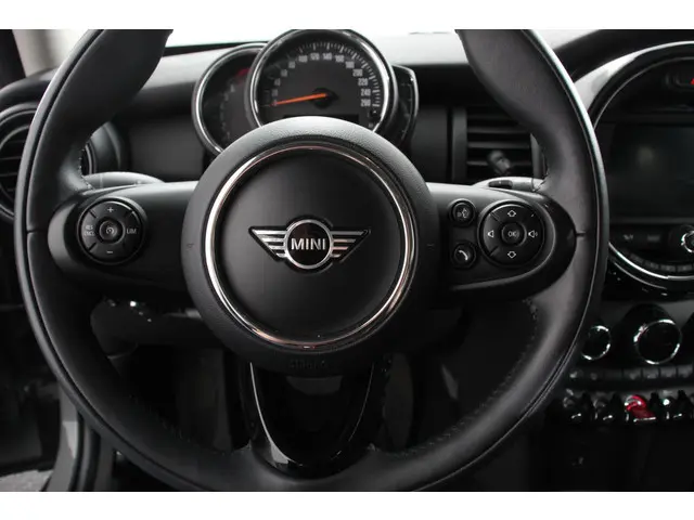 MINI One 1.5 Automaat One Pepper 2020 Benzine 15