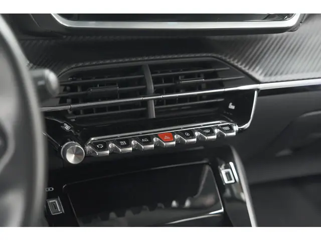 Peugeot 2008 PureTech 130 Allure 2020 Benzine 47