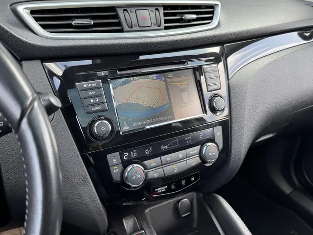 Nissan QASHQAI 1.3 DIG-T N-CONNECTA 2020 Benzine 20