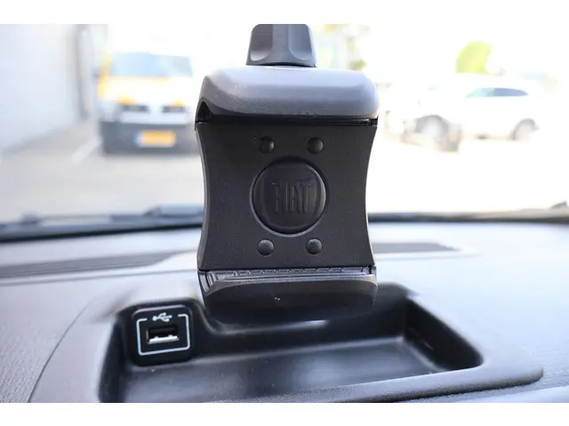 Fiat Panda 1.0 Hybrid Easy 2021 Hybride Benzine 20