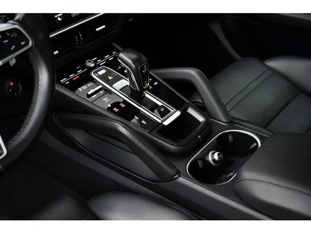 Porsche Cayenne 3.0 2018 Benzine 74
