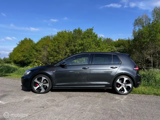 Volkswagen Golf 2.0 TSI | VERKOCHT 2016 Benzine 6