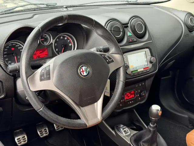 Alfa Romeo MiTo 3