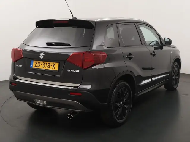 Suzuki Vitara 1.4 Boosterjet Select 140pk 2019 Benzine 6
