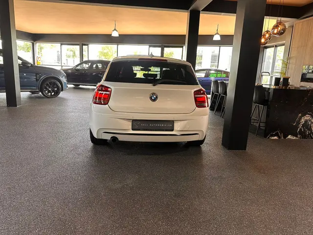 BMW 1 Serie 116i High Executive 2015 Benzine 5