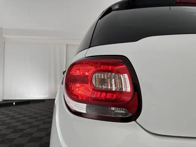 DS DS 3 1.6 BlueHDi Business 2015 Diesel 24