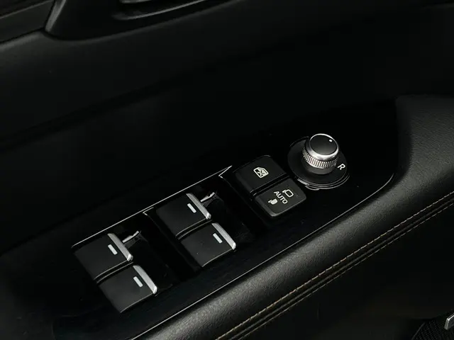 Mazda CX-5 2.0 SkyActiv-G 165 Luxury 2021 Benzine 25