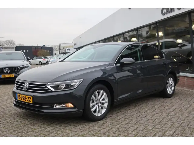 Volkswagen Passat 2.0 TDI Business Edition R 2018 Diesel