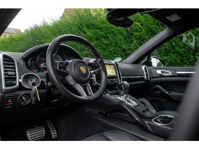 Porsche Cayenne S 2016 Benzine 4