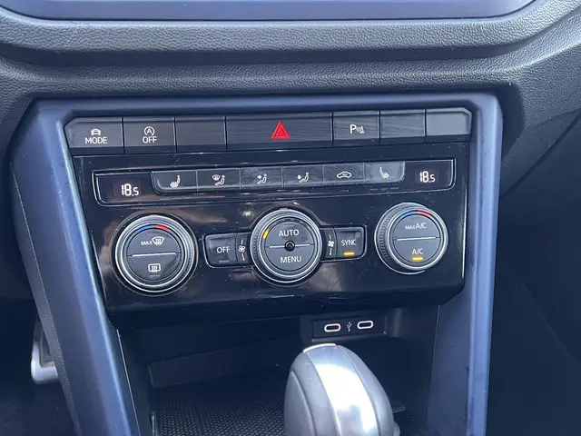 Volkswagen T-Roc 1.5 TSI Sport Business R 2020 Benzine 27