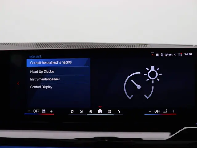 BMW M5 Sedan 2025 Hybride Benzine 16