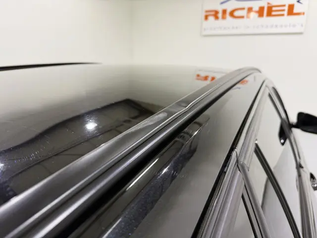 BMW 3 Serie Touring 318i M Sport Aut8 2019 Benzine 25