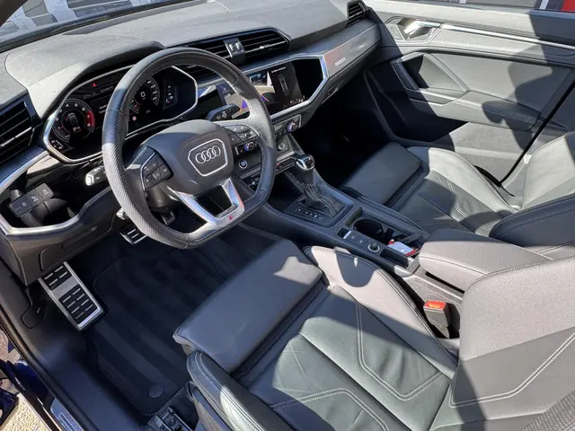 Audi Q3 Sportback 35 TFSI S Edition 2023 Benzine 19