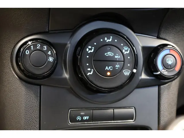 Ford Fiesta 1.0 Style |Navi|Airco|Bluetooth| 2014 Benzine 9