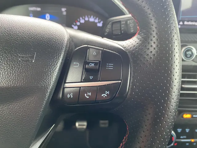 Ford Focus 1.0 EcoBoost ST Line Business 2019 Benzine 9
