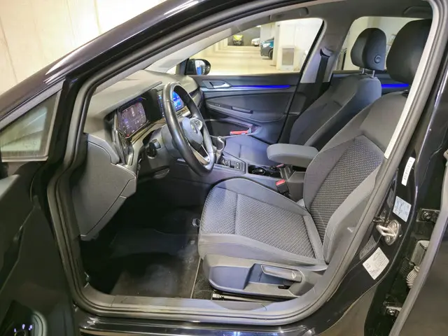 Volkswagen Golf 1.0 TSI Life Business 2021 Benzine 15