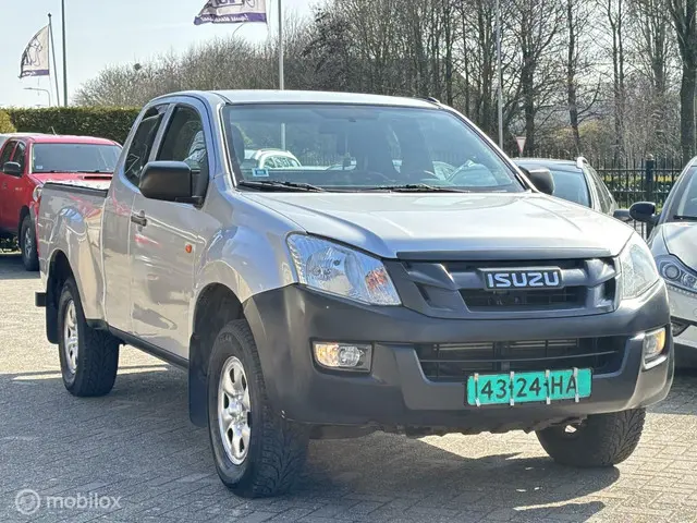 Isuzu D-Max 4x4 2.5 Double Cab LS Hi Ride 2012 Diesel 7