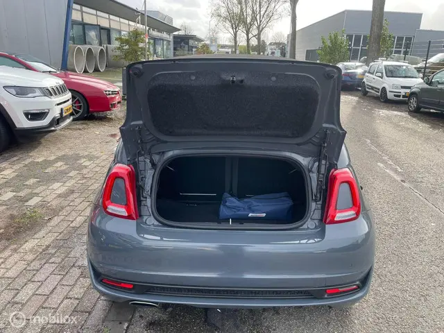 Fiat 500C 1.0 Hybrid Rockstar Cabrio 2020 Benzine 24