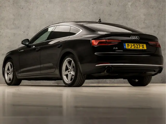 Audi A5 3