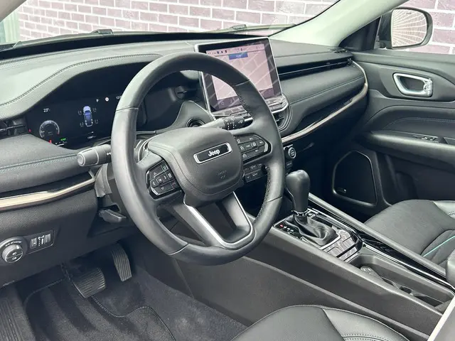 Jeep Compass 1.5T e-Hybrid Limited 2022 Hybride Benzine 4