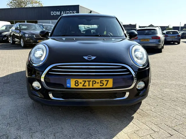 MINI Cooper 3