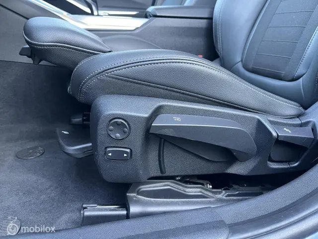 BMW 3 Serie 318i LED*NAVI*CARPLAY*PDC*CRUISE* 2021 Benzine 22