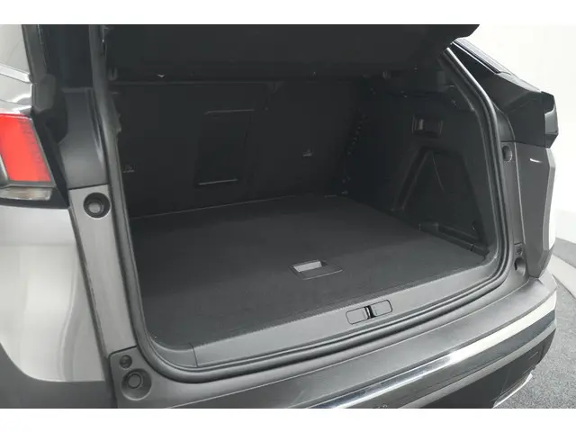 Peugeot 3008 1.6 PureTech 180 GT Line 2019 Benzine 75