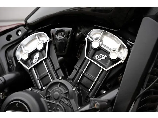 Indian Scout 69 Bobber 2021 Benzine 8