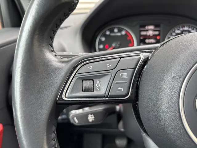 Audi Q2 1.0 TFSI Sport 2017 Benzine 13
