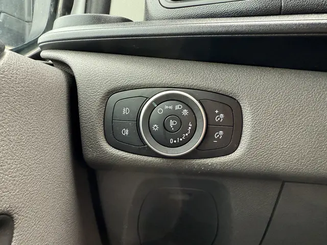 Ford Transit Custom 2.0 TDCI 130PK 2021 Diesel 23