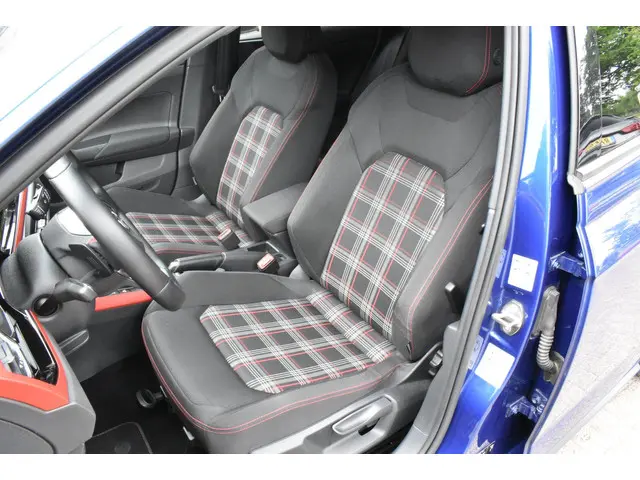 Volkswagen Polo 2.0 TSI GTI 2018 Benzine 13